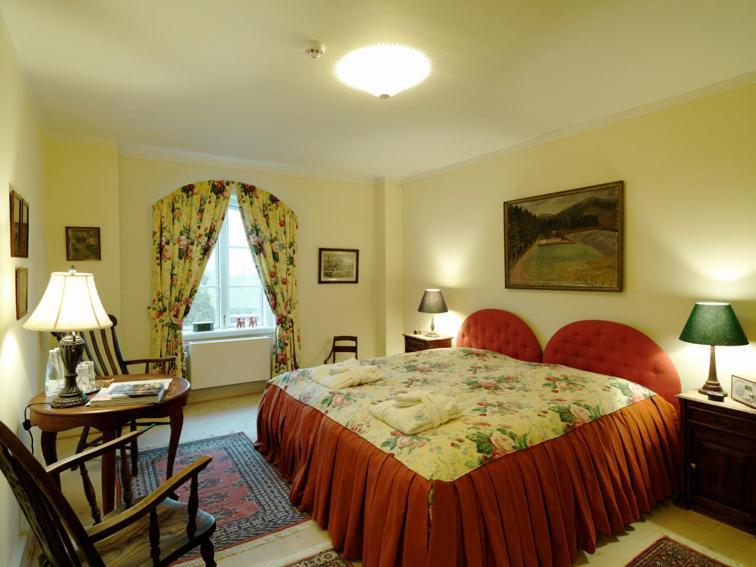 Broholm Castle Hotel Gudme Exterior photo